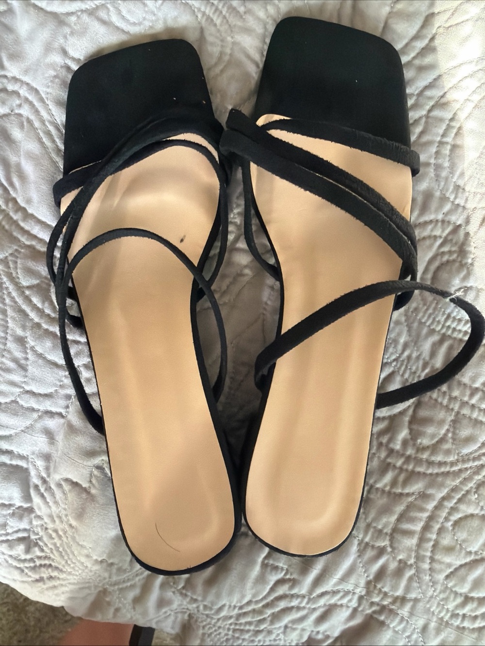 New Women’s Black Strappy Square-Toe Heeled Sandals size 9 - Picture 2 of 4